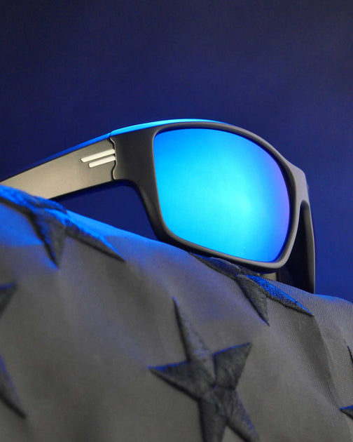 TOROE FIELD Polarized Sports Sunglasses For Men - Fishing Cycling Outdoor Shatter Proof Hydrophobic Coating Lens with 100% UV Protection TR 並行輸入品